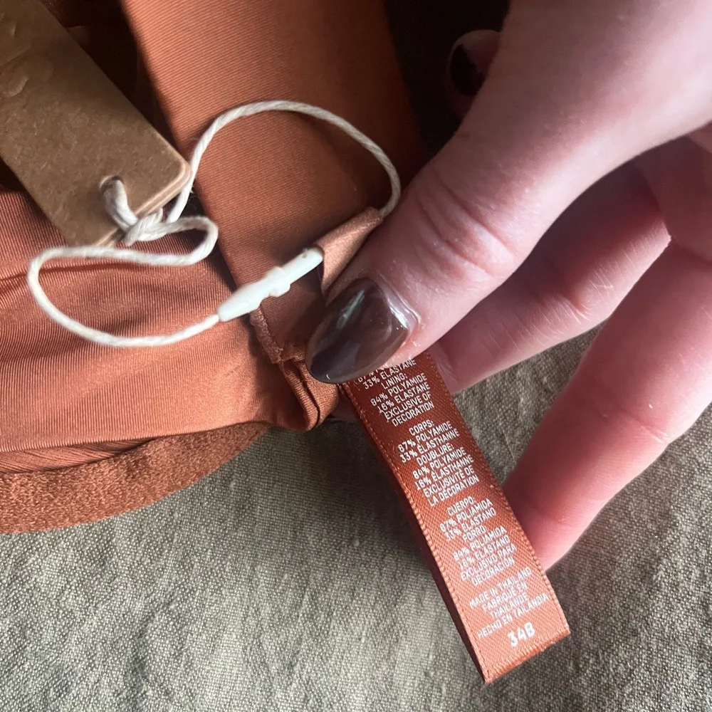 SKIMS Bronze unlined Demi bra - Picture 4 of 5